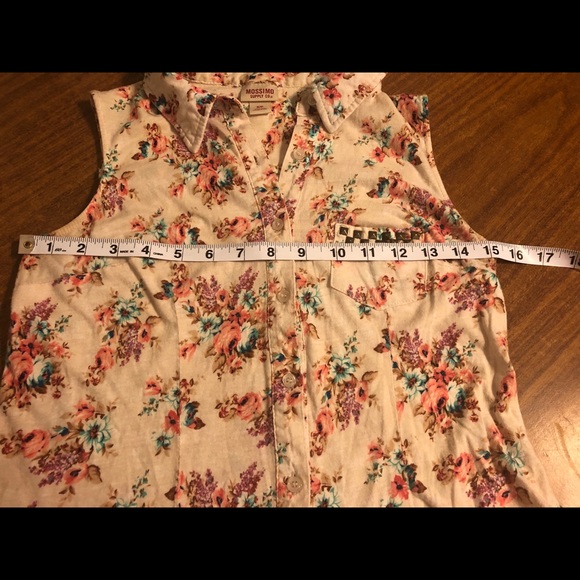 Ladies sleeveless top - Picture 7 of 7